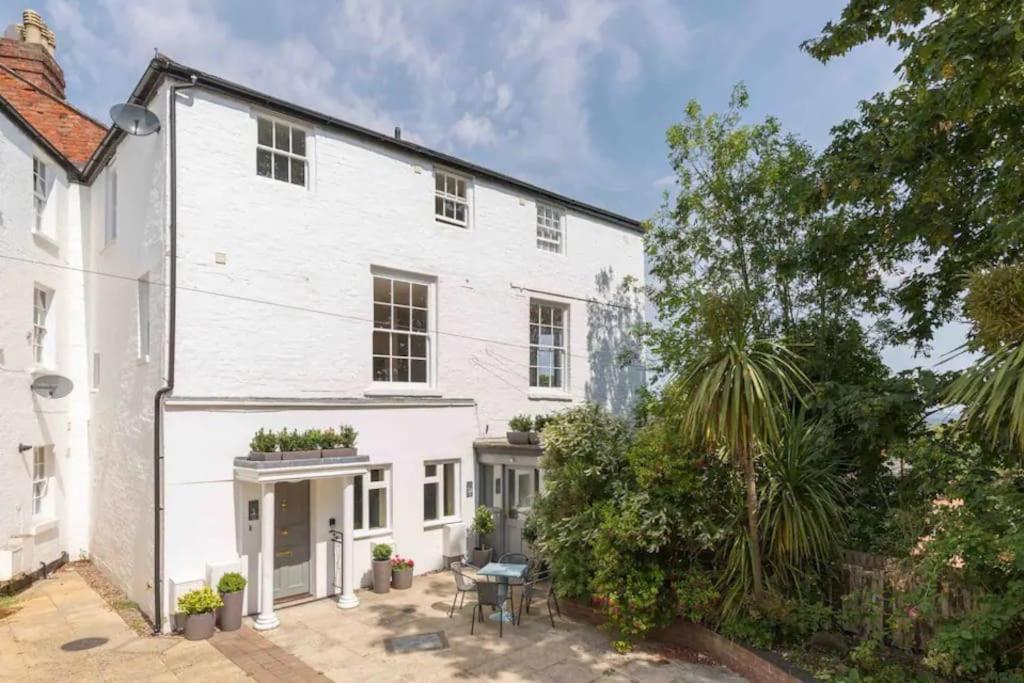 Fabulous Ground Floor Apartment. Great Malvern Extérieur photo